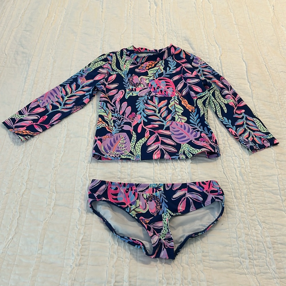Girls Lilly Pulitzer Size 8, 2 piece Rash guard set. Perfect condition.